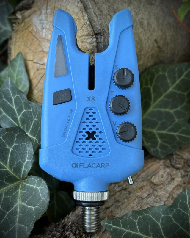 Signalizátor FLACARP X8 - speciální edice podzim 2025 Barva:: Modrá