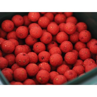 STRAWBERRY EXTRA BOILIES 16MM 3KG
