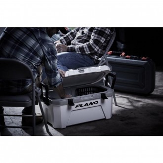 FROST™ COOLERS PLAC3200 37L