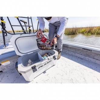 FROST™ COOLERS PLAC3200 37L