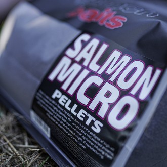 Pelety Munch Baits Salmon Micro Pellets 2 L