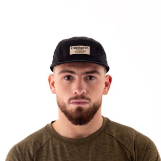 Kšiltovka Trakker 5 Panel Black Cap