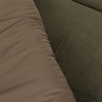 Lehátko Trakker RLX 6 Camo Bed System