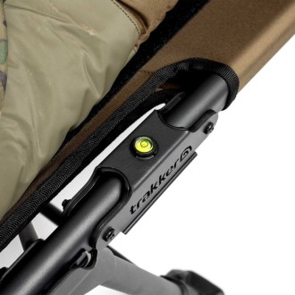 Lehátko Trakker RLX 6 Camo Bed System
