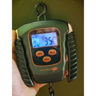 Digitální váha Giants Fishing Digital Scale 50kg +neoprenový obal ZDARMA!