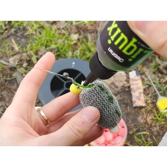 Fluo dip Delphin D Snax LiquiX  Kukuřice - Ananas 100ml