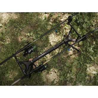 Rod pod Delphin Bronx