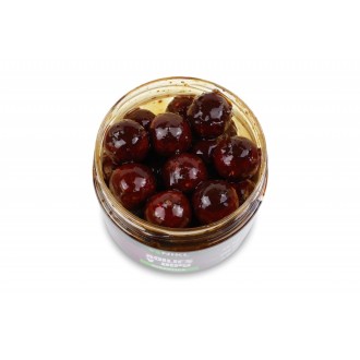 Boilies v dipu Karel Nikl Gigantica 250g