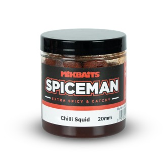 Boilie v dipu Mikbaits Spiceman Chilli - Squid 250ml