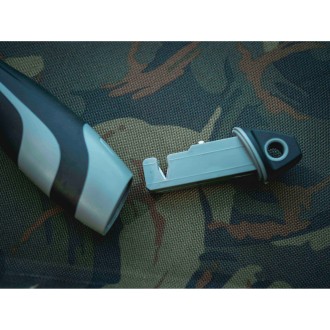 Filetovací nůž Giants Fishing 7 Fillet Knife with Sharpener
