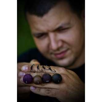LK Baits Hard Boilies Black Protein