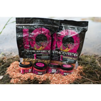 LK Baits IQ Method Feeder Boilies Fresh 10-12mm, 150ml Maďarský Med/Hungarian Honey
