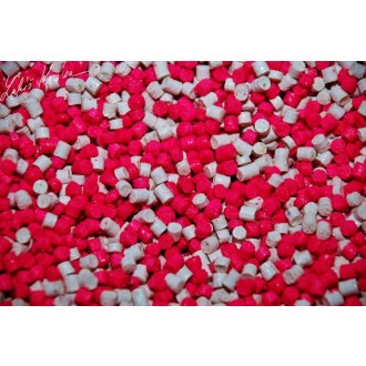 LK Baits Duo X-Tra Pellets Wild Strawberry/Carp Secret