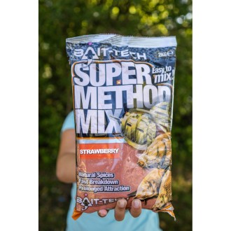 Krmítková směs Bait-Tech Super Method Mix Strawberry 2kg