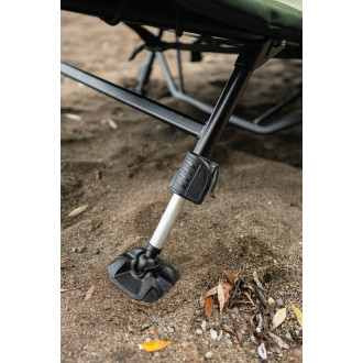 Lehátko Giants Fishing Deluxe FX Bedchair 8Leg