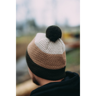 Zimní pánská čepice Giants Fishing tříbarevná s bambulkou