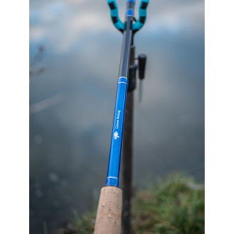 Prut Giants Fishing CLX MK2 Feeder 3,6m 90g + naviják Spark 4000FD