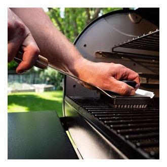 BBQ CLEANING BRUSH