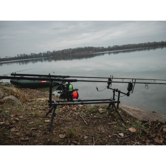 Stojan Giants Fishing Compact Rod Pod 3 Rods