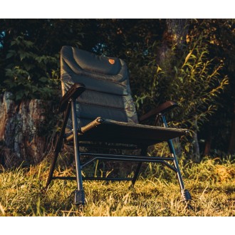Sedačka Giants Fishing Chair Long Back