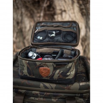 Pouzdro Giants Fishing Electronics Eva Table Bag Medium