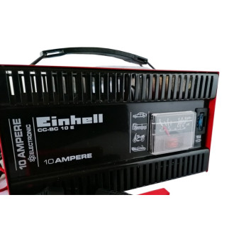 Elektronická nabíječka akumulátorů 12V / max. 6A