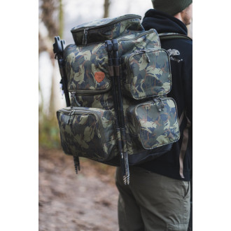 Akční set Giants Fishing Batoh Luxury X-Large Rucksack + chladící taška Thermo Cooler Bag