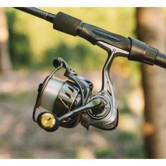 Prut Giants Fishing Deluxe Picker 2,7m 35g + naviják GXF 3000FD