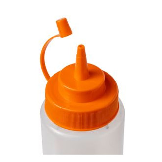 TRAEGER FLAT TOP GRILL SQUEEZE BOTTLE