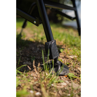 Sedačka Giants Fishing Chair XS-Light + stolek Gaube ZDARMA!