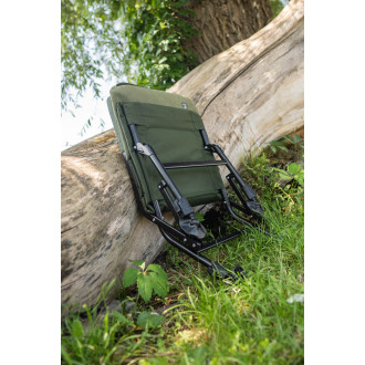 Sedačka Giants Fishing Chair XS-Light + stolek Gaube ZDARMA!