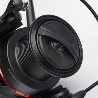 Quick Intenze Longcast Reel