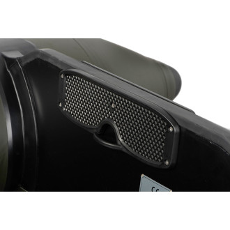 EOS® 215 Boat