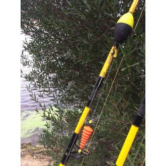Black Cat U-Float Tree