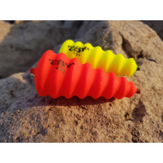 Black Cat U-Float Tree