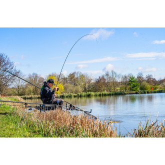Dura Carp Feeder 10ft