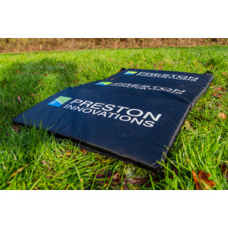 Fold Away Unhooking Mat