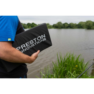 Fold Away Unhooking Mat
