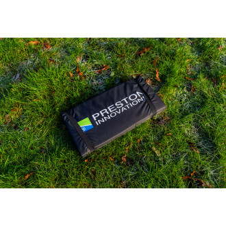 Fold Away Unhooking Mat