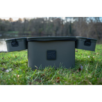 Eva Bait Station