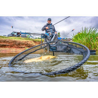 Carbon Match Landing Net 16