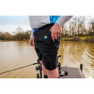 Pro Jogger Shorts - Large