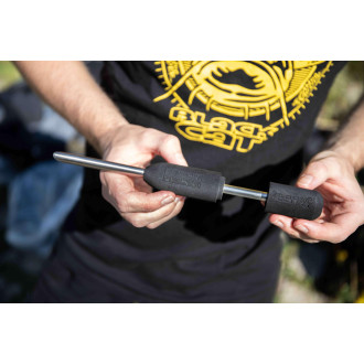 Děrovadlo BlackCat Mini Dead Bait Puncher