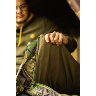 Lehátko Wychwood Riot Tactical Compact 6 Leg + spací pytel
