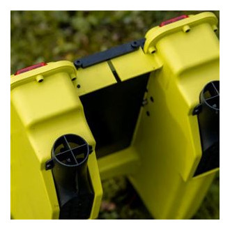 Hunter 750 Bait Boat Hi-Viz