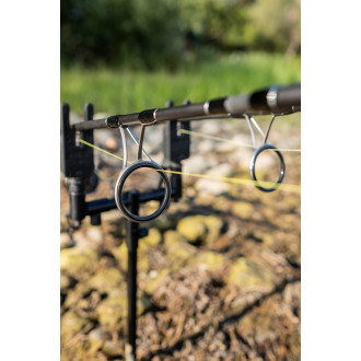 Prut Giants Fishing kaprový XRS180 10ft 3,00lb 2pc