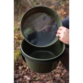 Míchačka krmení Korum Solid Groundbait Bowl Deep se sítem