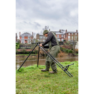 Tripod Korum Deluxe River 3 Rod Wide