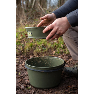 Míchačka krmení Korum Solid Groundbait Bowl Deep se sítem