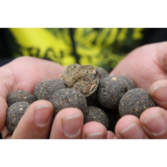 Boilies Mivardi Rapid Platinum Crazy Liver 3300g